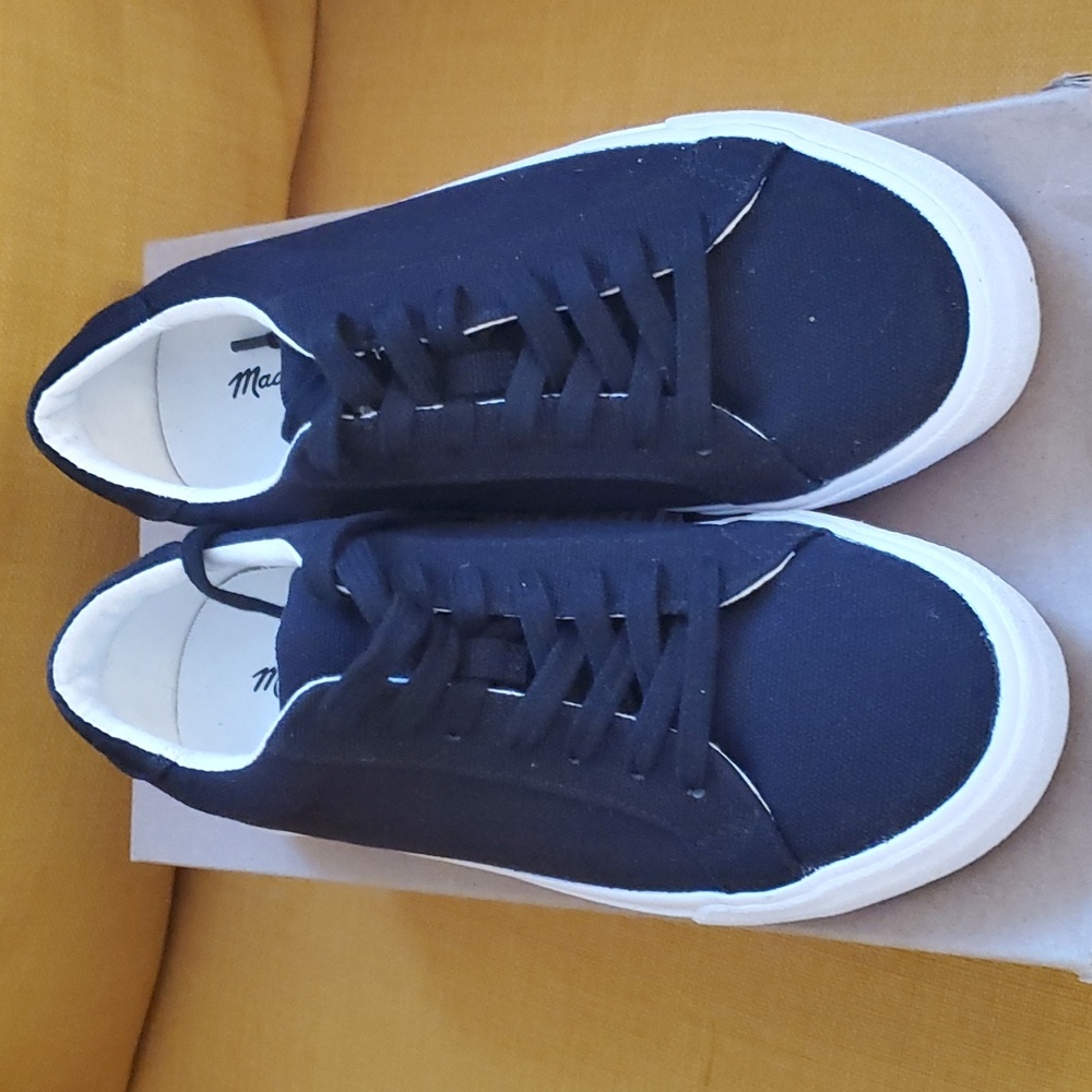 Madewell black shoes